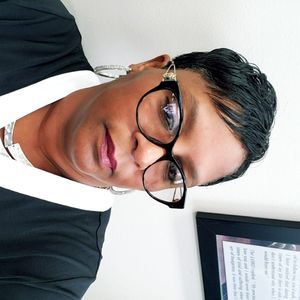 Meet your Posher, Bobbie